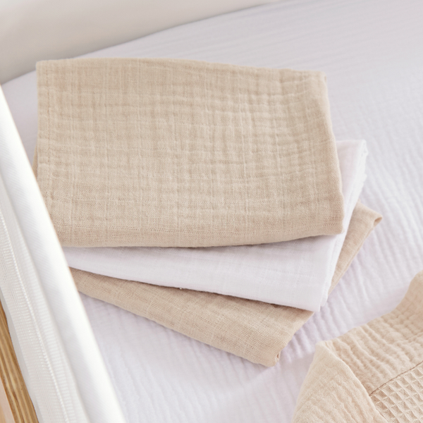 CuddleCo Universal Crib Co-Sleeper Bedding Set