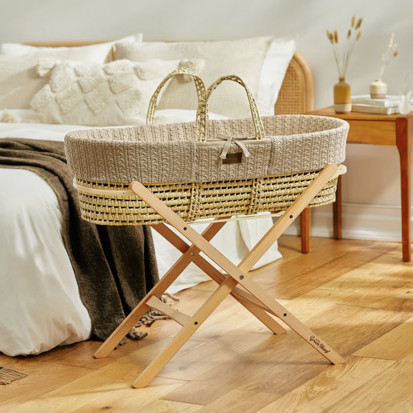 LGS Knitted Moses Basket and Stand