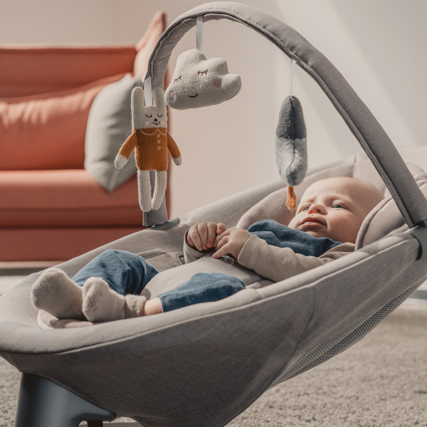 SOLD Nuna Leaf Grow Granite