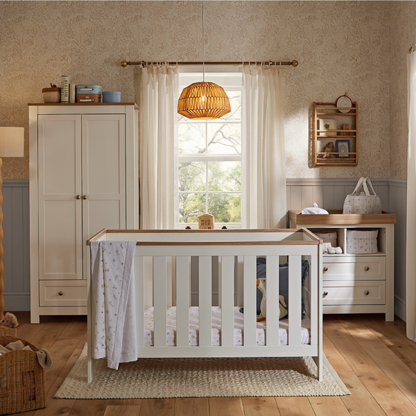 Burford Furniture Oak/White
