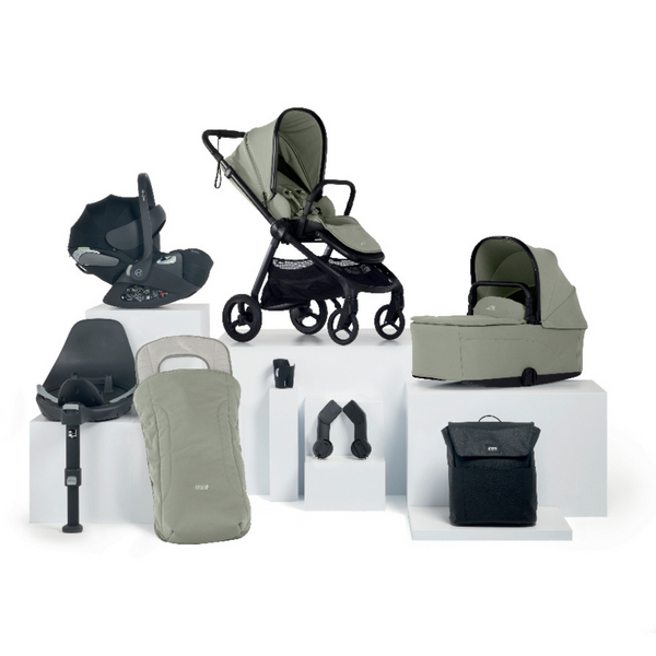 Mamas & Papas Vardo Pram - Essential Bundle with Cloud T and Base T