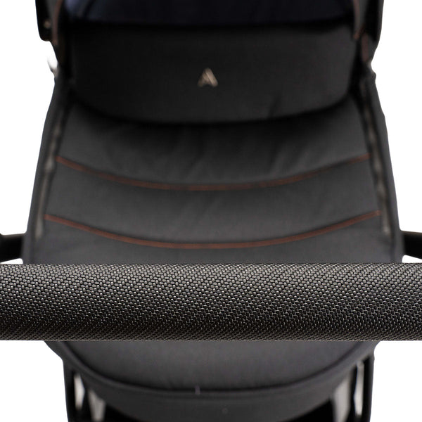 Noordi Fjordi V2 – 2in1 Pushchair with ThermoCot™ Carrycot, Voyager Black