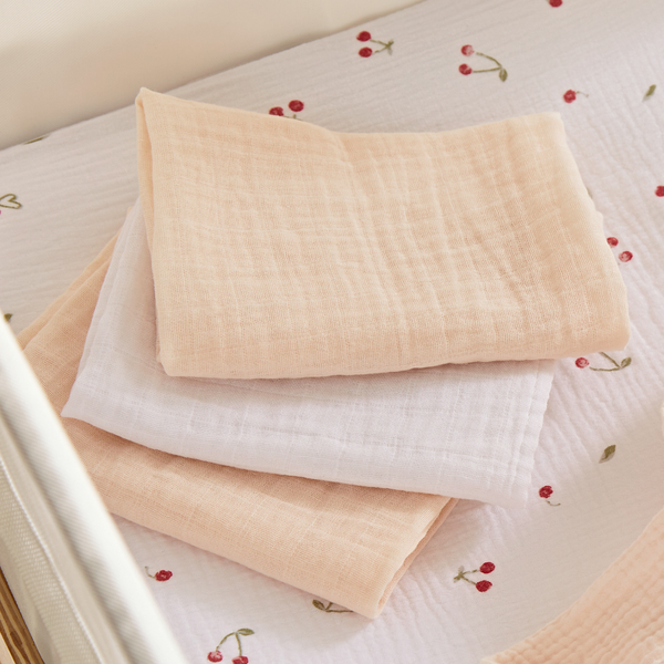 CuddleCo Universal Crib Co-Sleeper Bedding Set