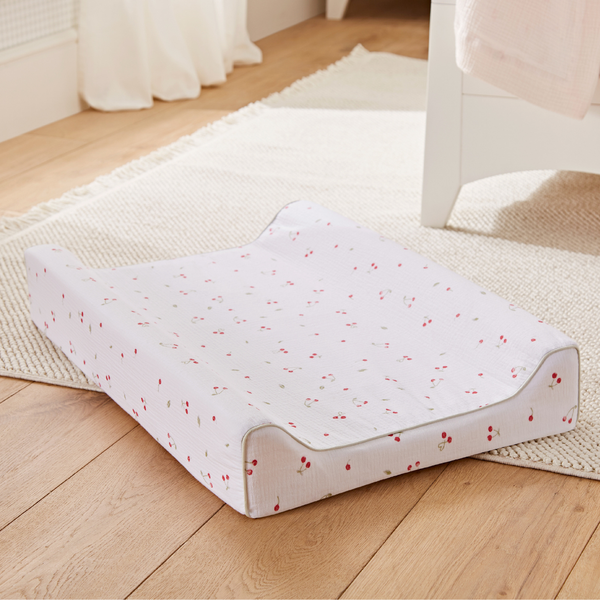 CuddleCo Wedge Changing Mat