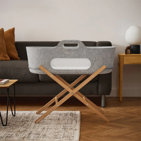 SnuzBaskit and Stand